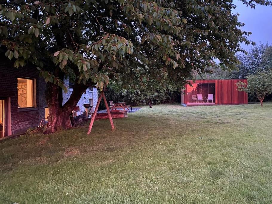 Gerestaureerde Hoeve Met Zicht Durbuy Esterno foto