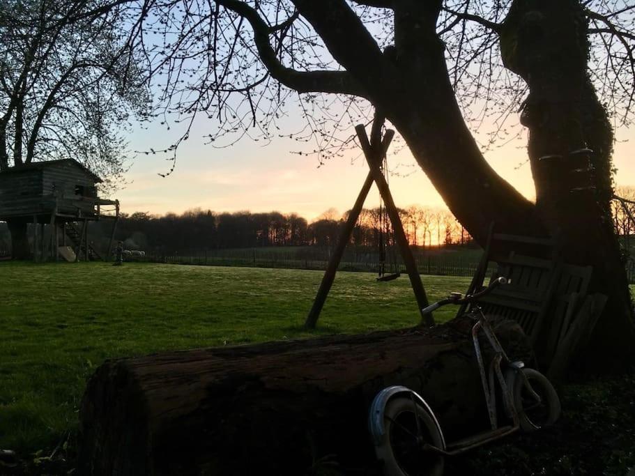 Gerestaureerde Hoeve Met Zicht Durbuy Esterno foto